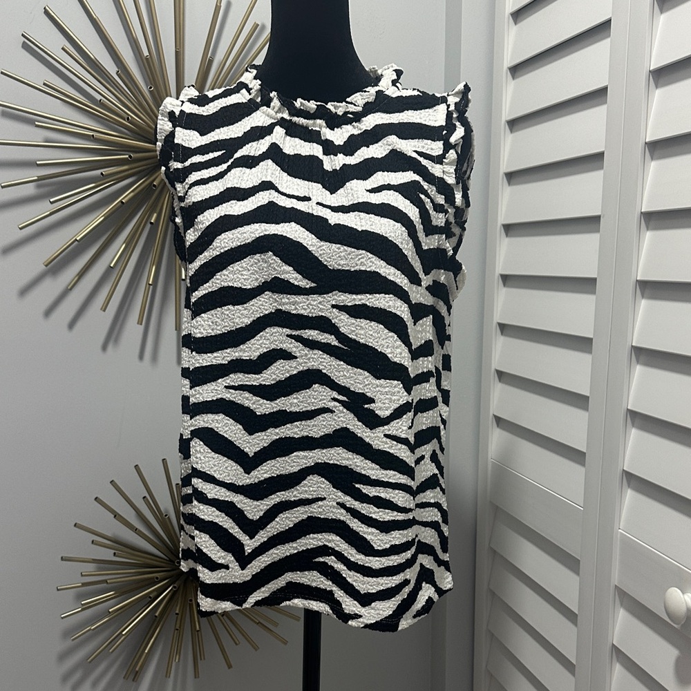 LOFT Black & White Zebra Ruffle Neck Sleeveless Top